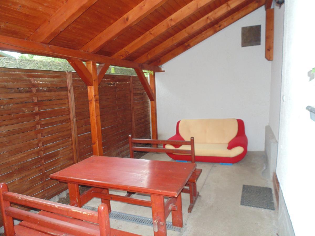 Sosto Apartman Siofok Bagian luar foto